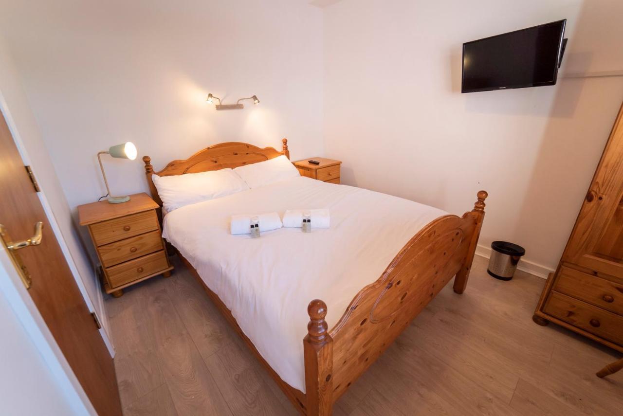 Charming City Centre Guest House Голуэй Экстерьер фото